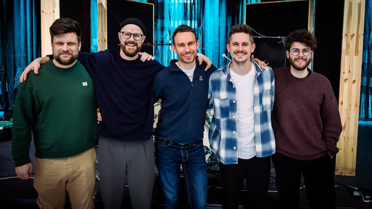 Gruppenfoto_Basictracks_small NackteTatsachen1